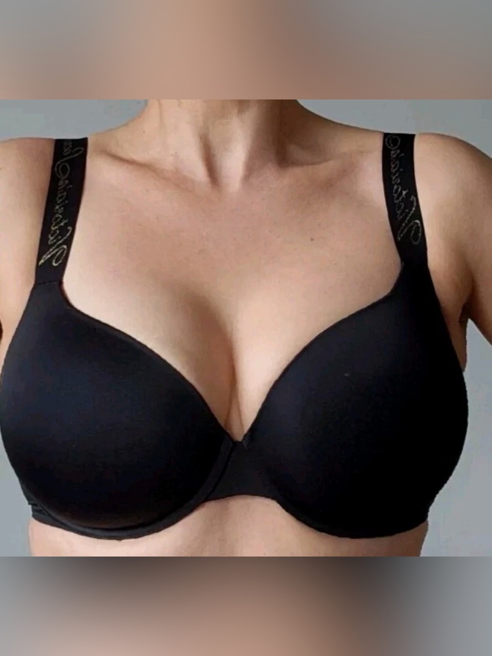 Victoria's Secret T-Shirt Push Up Full Coverage Bra 36D Black Gold Logo Straps